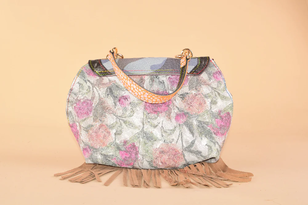 Breath Bag - Borsa in pelle con frange - immagine 8