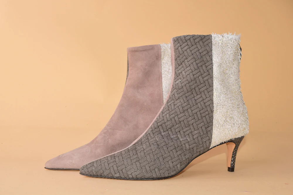 Byte Size Beauty - Stivaletto con tacco in pelle patchwork