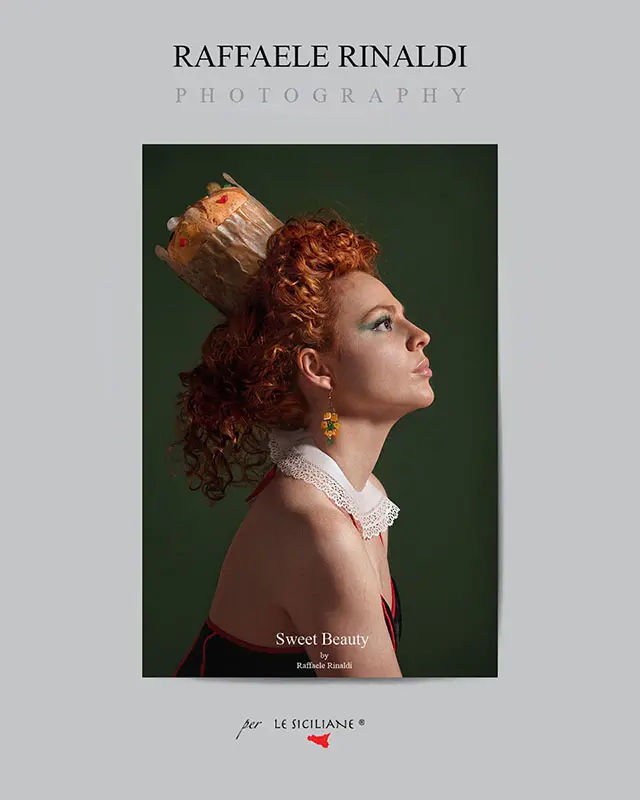 “Queen with panettone”