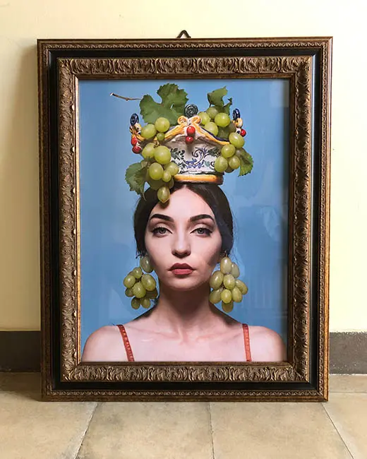 “Königin mit weißen Trauben” - immagine 3